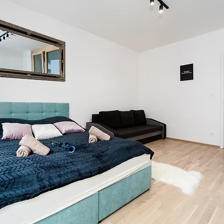 Apartment Big