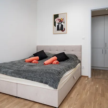 Big Apartment