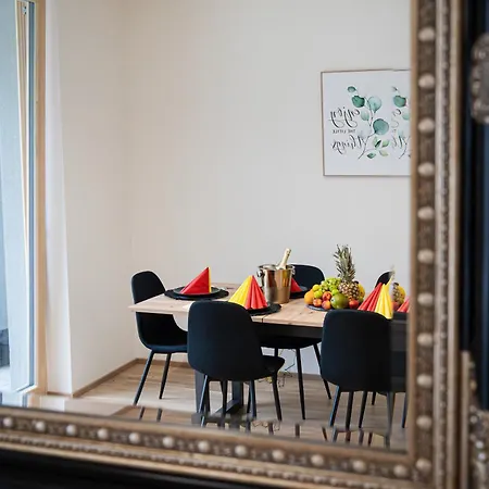Big Apartment *